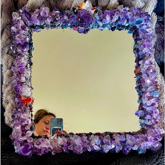 Gem Encrusted wall Hanging Mirror size 20x20 - Picture 1 of 6